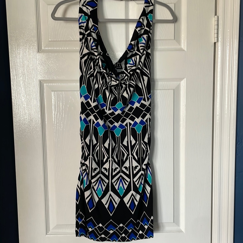 Nicole Miller LBD, halter. Size 4. Geometrical pattern.